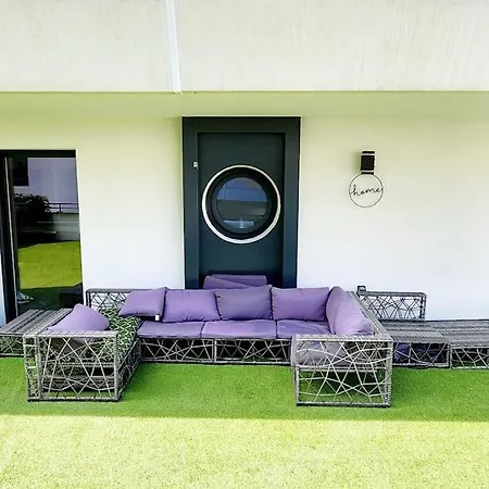 Abraham-bed&breakfast Guest 2 Ladefense U-arena #parking #terasse #fibre #view Bed & Breakfast Bois-Colombes