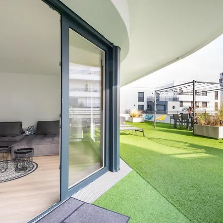 Abraham-bed&breakfast Guest 2 Ladefense U-arena #parking #terasse #fibre #view Bois-Colombes